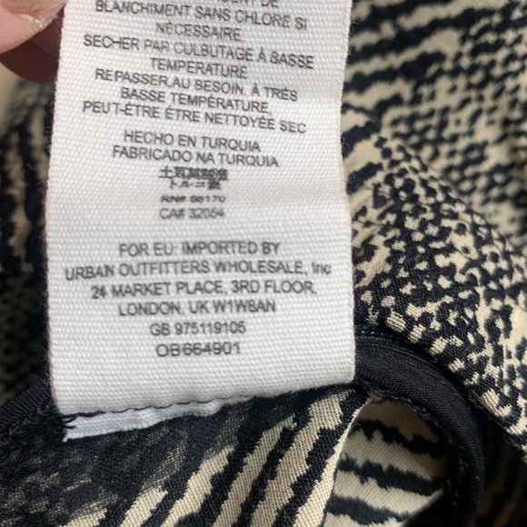 Free People High-Rise Leggings Skinny Stir-up Animal Print Pants W-760 Sz S - Picture 11 of 11